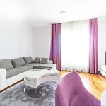 Incity Urban Garden Retreat Διαμέρισμα