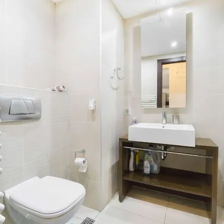 Incity Urban Garden Retreat Appartement Bucarest