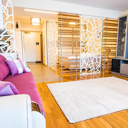Apartment Incity Urban Garden Retreat *