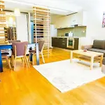 Incity Urban Garden Retreat Appartamento Bucarest