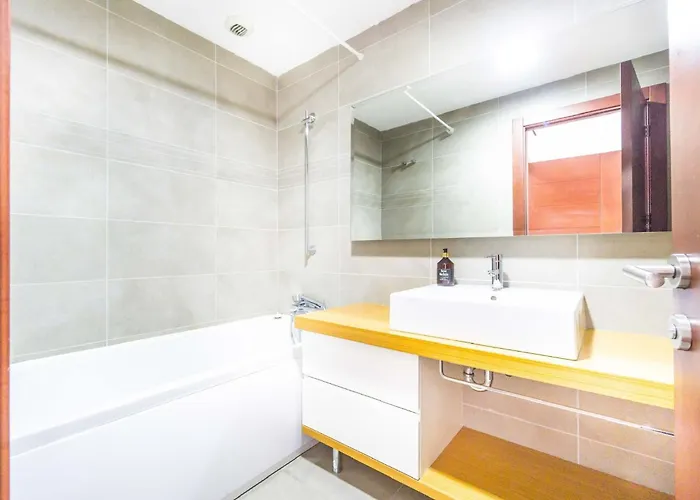 Apartament Incity Urban Garden Retreat *